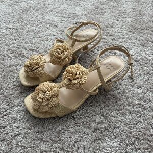 NWT A New Day Esme Floral Crochet/Rattan Kitten Heel Sandals - Tan Size 8